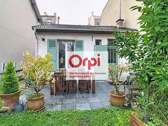 Issy les Moulineaux 92130 Achat / Vente maison 2 pièces t2 jardin cave