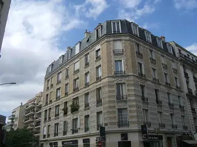 Issy les Moulineaux 92130 Achat / Vente appartement 1 pièce t1 au dernier étage