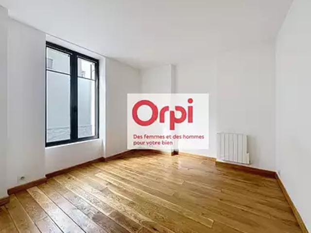 Issy les Moulineaux 92130 Achat / Vente appartement 2 pièces t2 cave