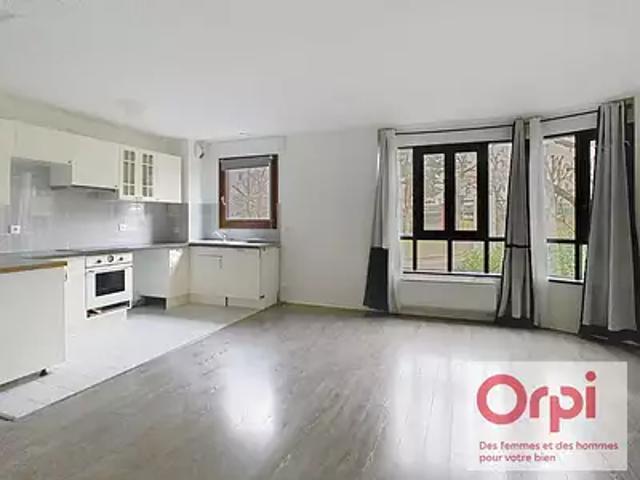 Issy les Moulineaux 92130 Achat / Vente appartement 2 pièces t2 cave