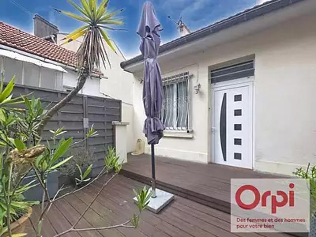 Issy les Moulineaux 92130 Achat / Vente appartement 4 pièces t4 au dernier étage terrasse