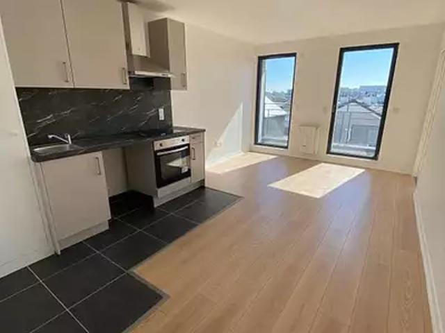 Issy les Moulineaux 92130 Location appartement 2 pièces t2 balcon