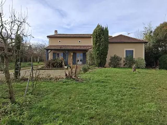 Issigeac 24560 Achat / Vente maison 5 pièces t5 terrasse parking
