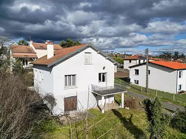 Issoire 63500 Achat / Vente maison 6 pièces t6 au dernier étage