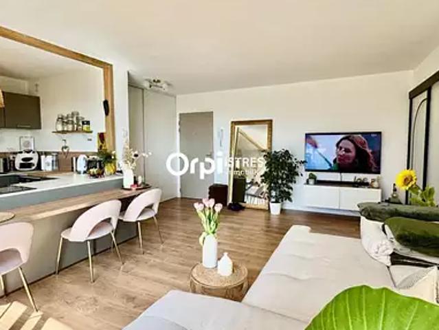 Istres 13800 Achat / Vente appartement 3 pièces t3 terrasse
