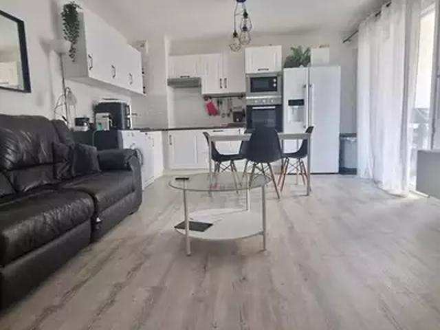 Istres 13800 Achat / Vente appartement 2 pièces t2 terrasse