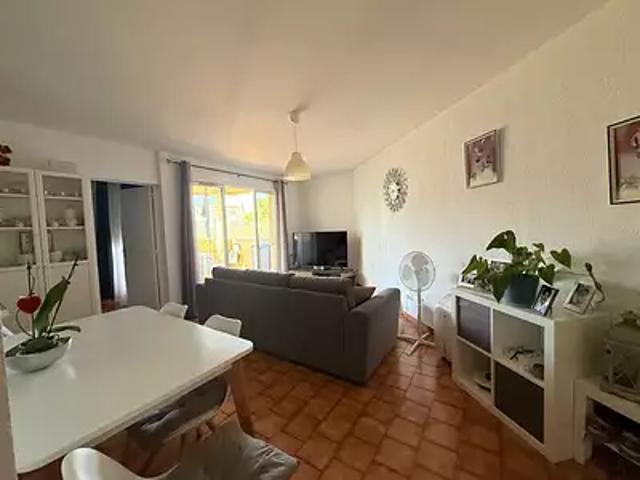 Istres 13800 Achat / Vente appartement 2 pièces t2 terrasse