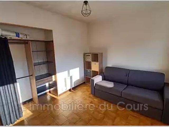 Istres 13800 Location appartement 1 pièce t1 au dernier étage