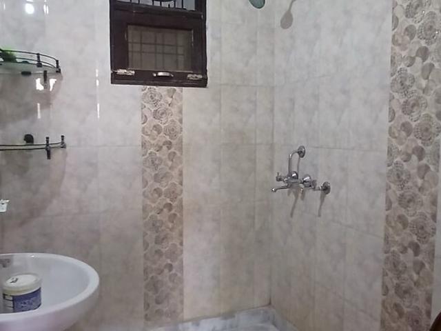 Ip Colony, Sector 31 3.5 Bedroom 340 Sq. Ft. Builder Floor in Ip Colony Faridabad Listing ID: #10335