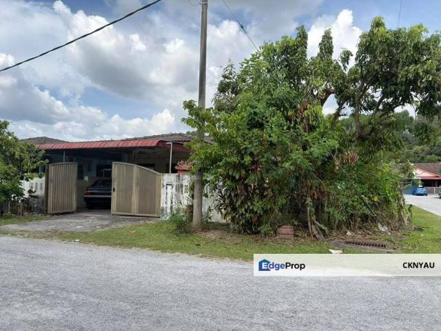 Ipoh batu gajah seri wangsa renovated extended single storey corner for