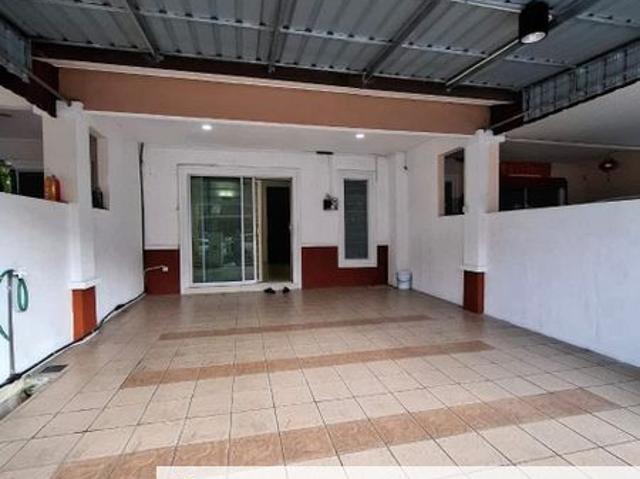 Ipoh botani renovated 2 storey for rent