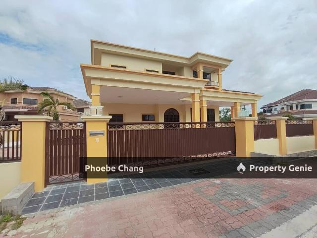 Ipoh Double Storey Bungalow House For Sale