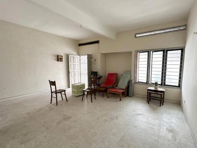 Ipoh Garden 2 Storey Terrace FREEHOLD 20X75 Facing South