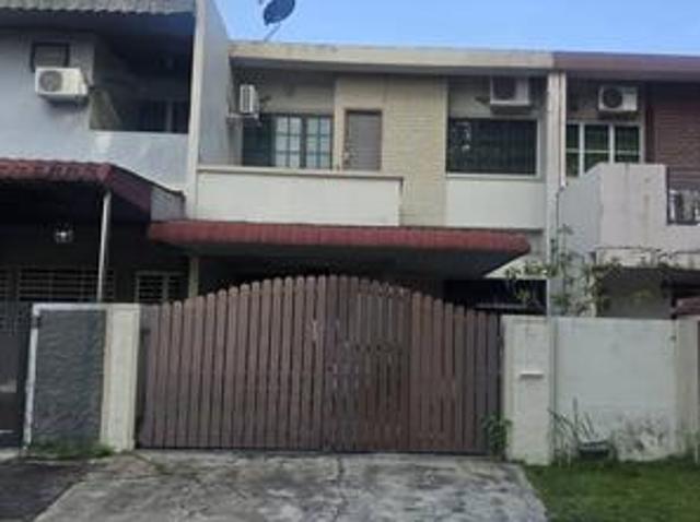 IPOH GARDEN EAST Fully Furnished Double Storey House for Rent