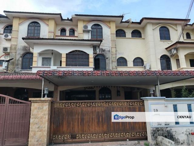 Ipoh garden renovated 2 storey for rent