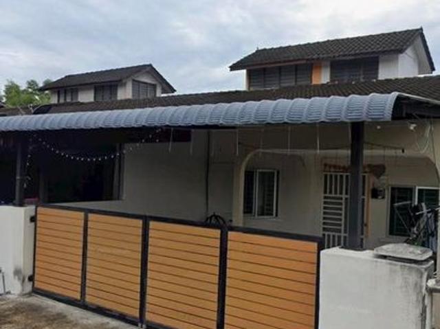 Ipoh lahat super big renovated extended single storey corner for