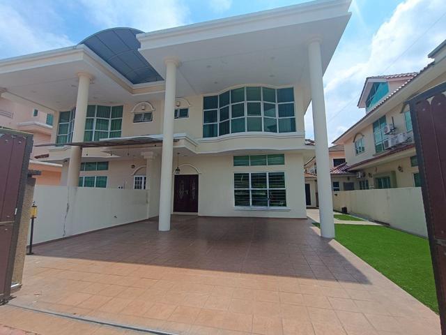 Ipoh Pasir Puteh double storey semi D for rent
