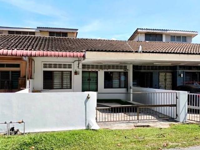 Ipoh Taman Wing Onn Single Storey facing field Jalan Kuala Kangsar