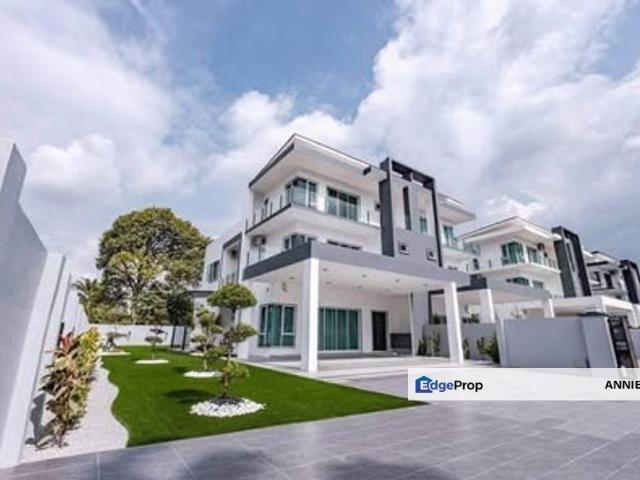 Ipoh Tigerlane & Turf Club 2.5 Storey Luxury Semi D
