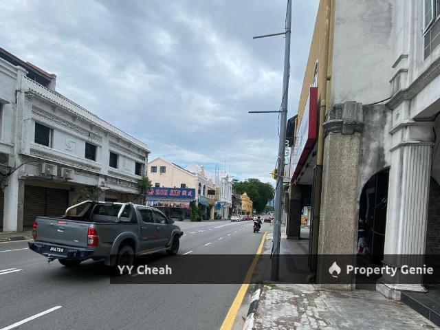 Ipoh Town 2.5 storey shop lot 三奶巷
