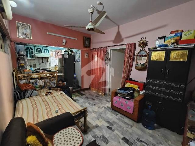 Iqra complex block no17 phase 2 gulistan e jauhar karach near perfume chowk