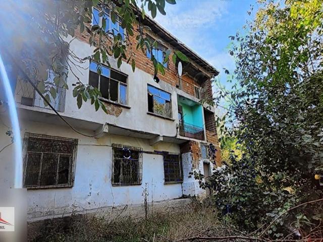 ÇIRAKLAR KÖYÜNDE SATILIK MÜSTAKİL EV VE BEHÇE