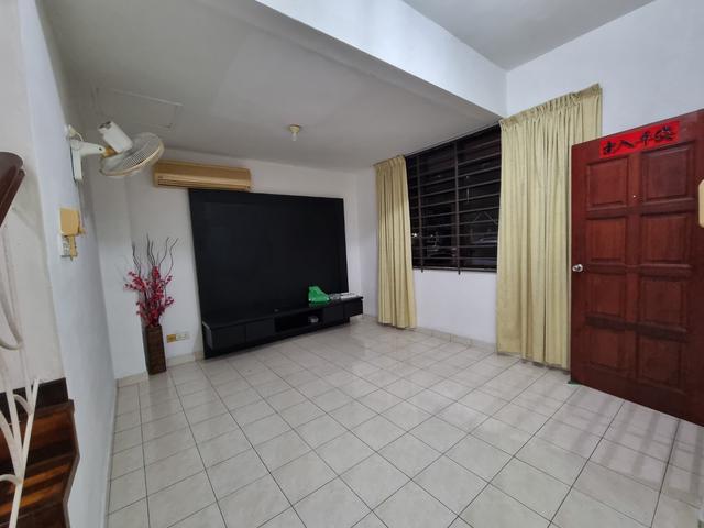 Iramanis Taman Amansutra Gated Guarded Double Storey Terrace House