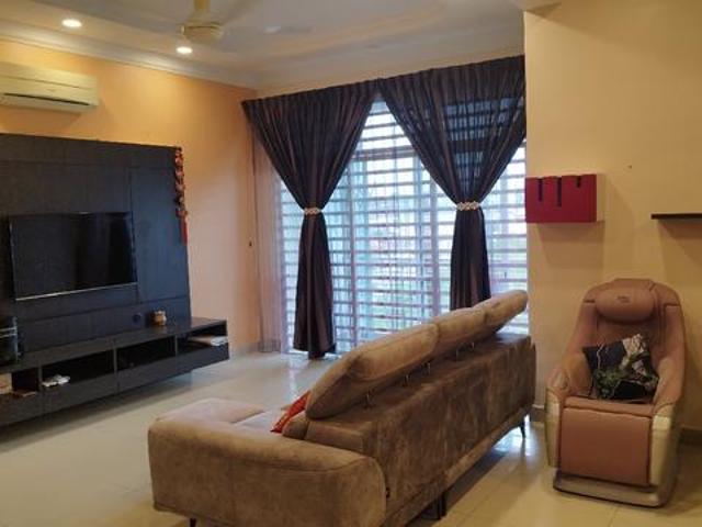 IRegency Condominium for rent