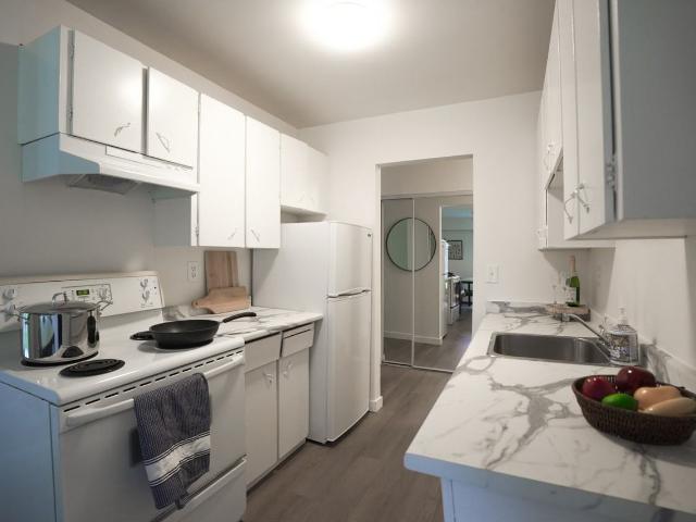 Irene Apartments 1 Bedroom Apartment for Rent at 33702 Mcdougall Ave, Abbotsford, BC V2S 1W4 Abbotsford Centre