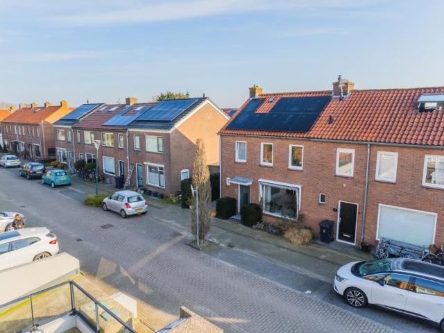 Irenestraat, 8, 3417BJ, Montfoort, Utrecht 3417BJ