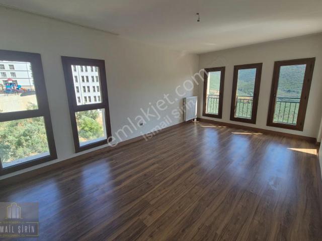 Şirinden Toki Sosyal Konutlarda İlk Blokta Sıfır 3+1 Daire