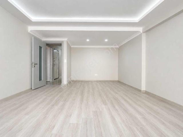 Şirinevler E 5e Yakın | Sıfır Binada 3+1 Balkonlu Daire