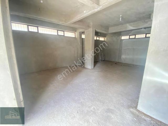 Şirinevlerde 80 M2 İş Yeri