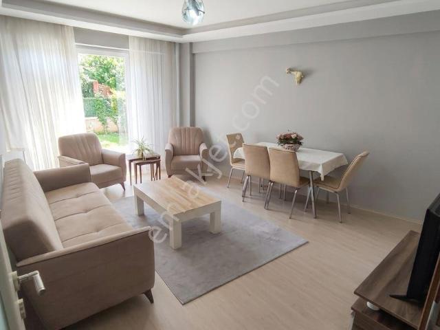 Şirinevler'in En Prestijli Noktasında Site İçerisi Ferah 2+1 Satılık Daire