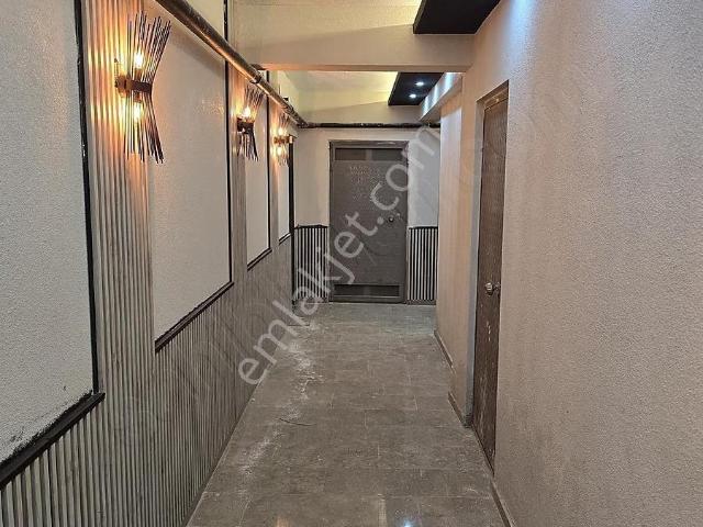 Şirintepe Mahallesinde Balkonlu Satılık Sıfır 1+1 Daire