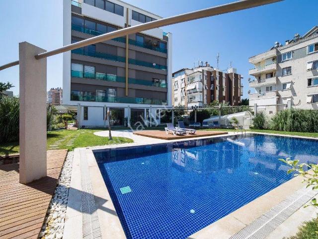 Şirinyalı'da İstinye Avlu Evlerinde 1+1 Yatırımlık Daire