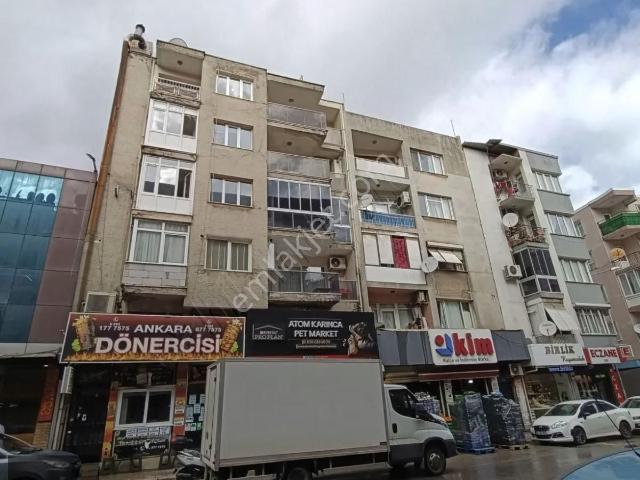 Şirinyer Menderes Caddesin De Satılık 3+1 Daire