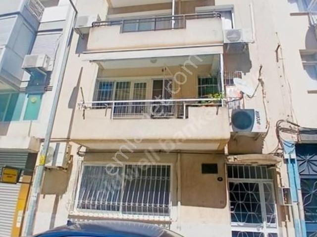 Ṣirinyer Merkezde Eṣyalı Kiralık 3+1 Daire