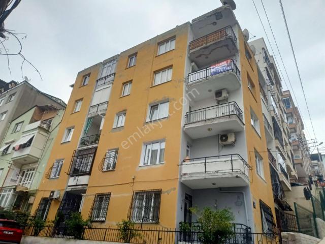 Şirinyer Merkezde 5+1 214 M2 Çok Geniş Arakat Satılık Daire