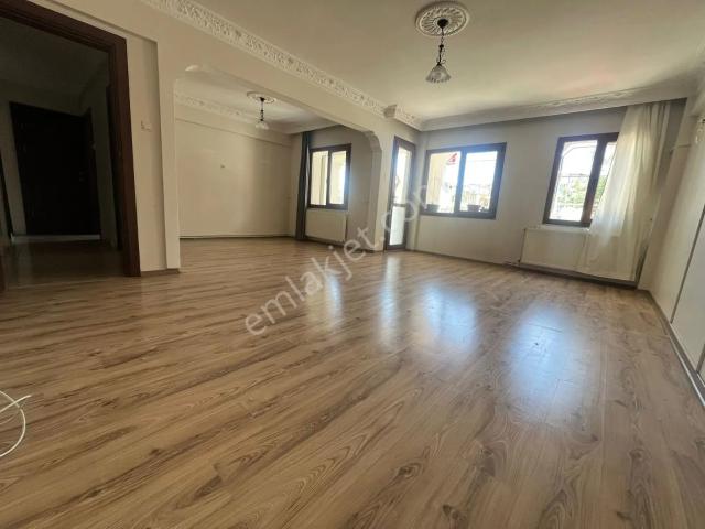 Şirinyer İzban Arkası 3+1 Doğalgazlı 140 M² Kiralık Lüks Daire