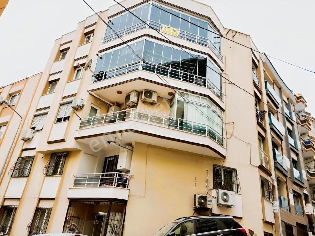 Şirinyerin Merkezi Güven Mahallesinde 3+1 Kiralık Daire