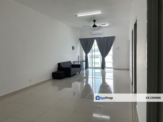 Iris Residence