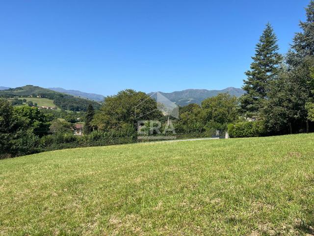 Irissarry Vente Terrain proche bourg