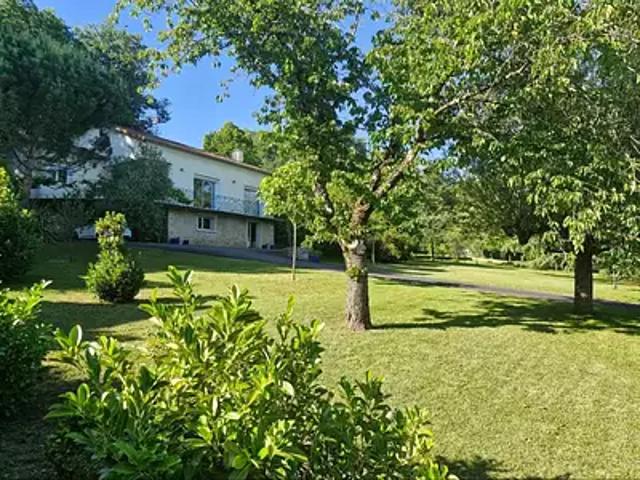 Iteuil 86240 Achat / Vente maison 10 pièces t10 terrasse balcon