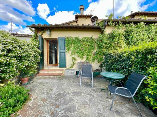 Itgc2928 Splendida Depandance che gode di posizione ideale. 114m² Firenze