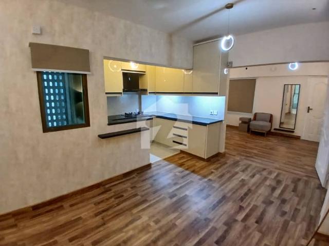 Ittehad Commercial Modern 2 Bed dd Flat