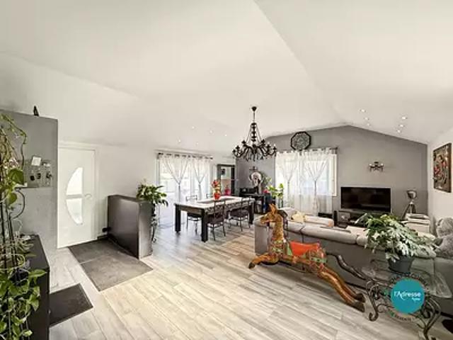 Itteville 91760 Achat / Vente maison 6 pièces t6 au dernier étage terrasse