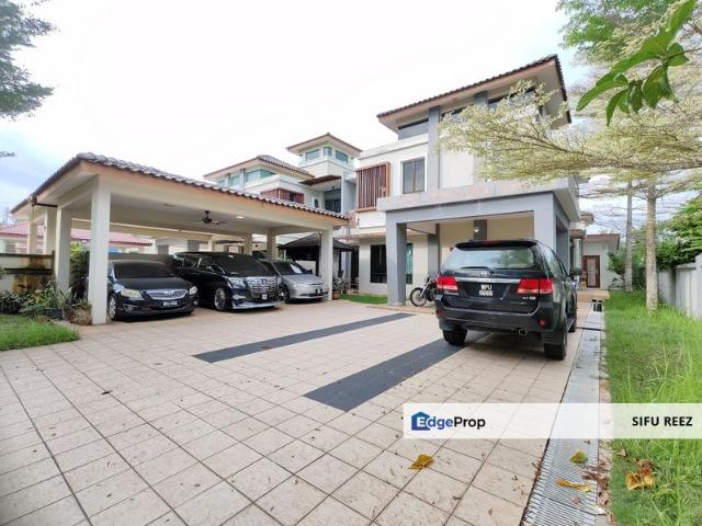 Ivory Villa