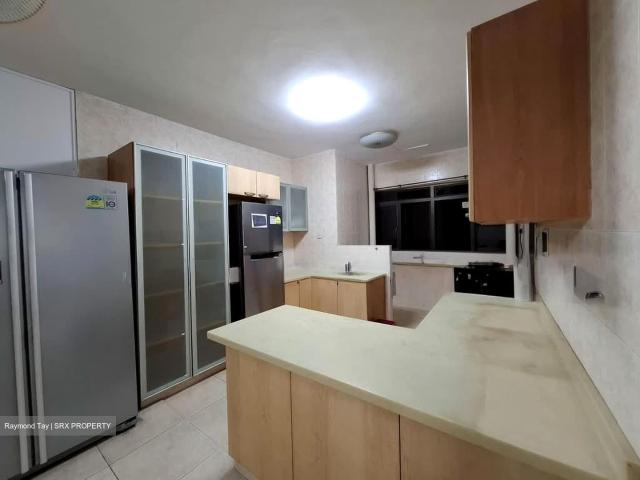 Ivory Heights D22, Condominium