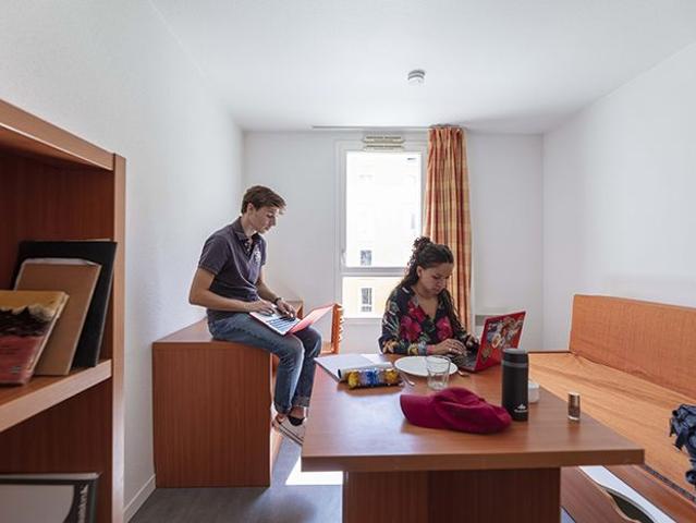 Ivry Sur Seine, 44/46 rue Raspail, 94200 Ivry Sur Seine